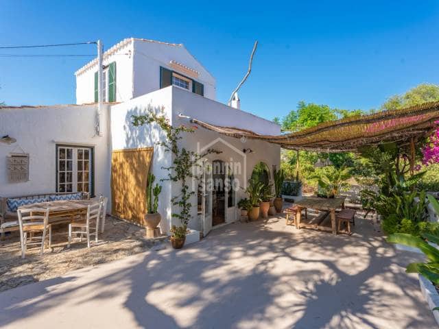 5 soveværelse Finca/Landehus til salg i San Luis / Sant Lluís med swimmingpool - € 1.650.000 (Ref: 9138556)