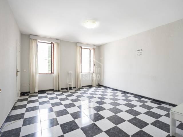3 soverom Penthouse til salgs i Mahón / Maó - € 235 000 (Ref: 9142363)