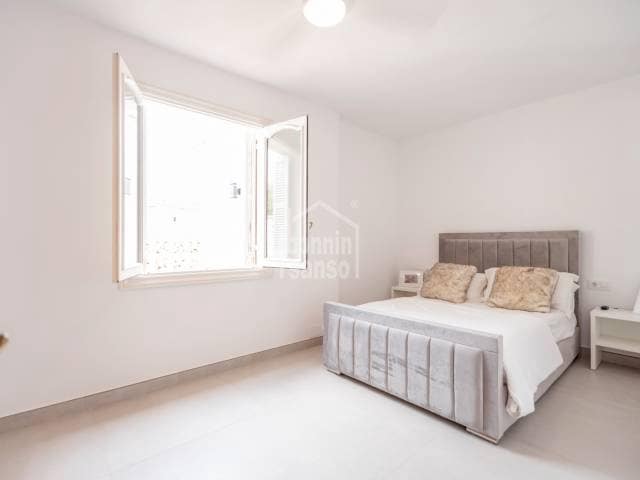 4 bedroom Villa for sale in Mahon / Mao with pool garage - € 1,400,000 (Ref: 9144482)