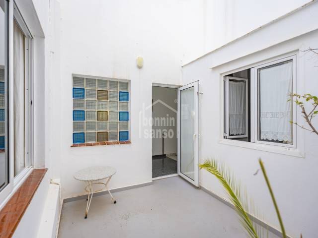 3 soveværelse Byhus til salg i Ciutadella de Menorca med garage - € 691.900 (Ref: 9163339)