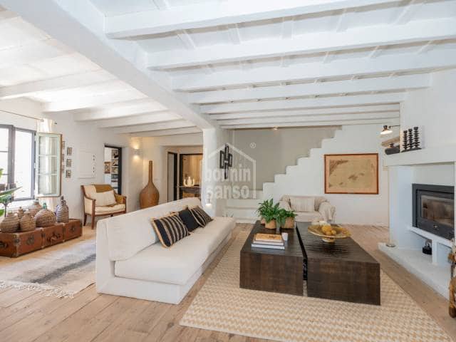 5 sypialnia Willa na sprzedaż w San Luis / Sant Lluis z basenem - 1 250 000 € (Ref: 9183982)