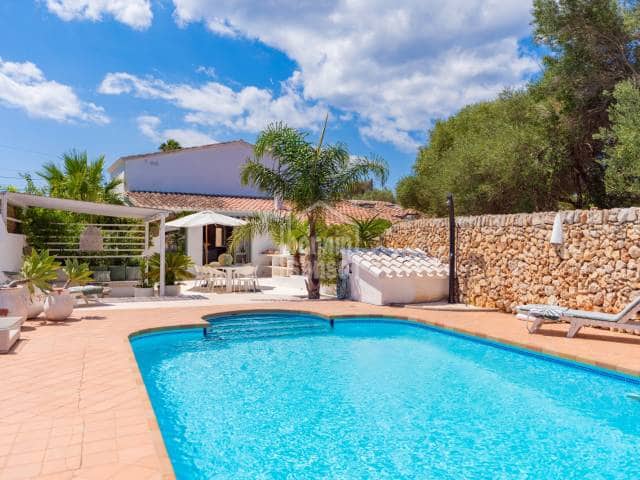 5 sypialnia Willa na sprzedaż w San Luis / Sant Lluís z basenem - 1 250 000 € (Ref: 9183982)