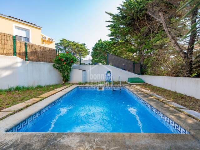 3 soverom Villa til salgs i Ciutadella de Menorca med svømmebasseng - € 498 000 (Ref: 9187223)