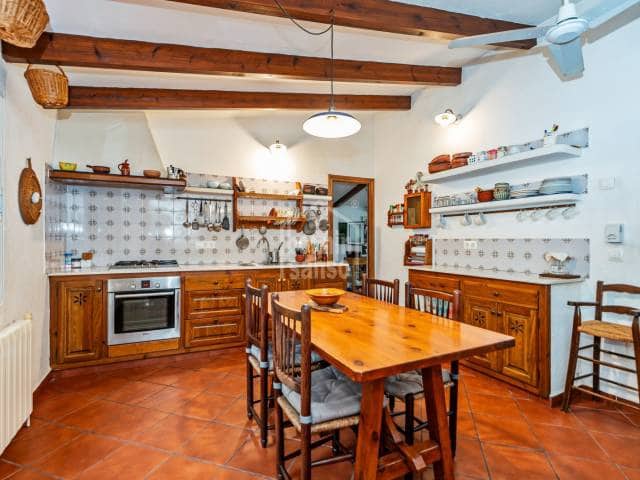 3 bedroom Penthouse for sale in Es Mercadal with pool - € 655,000 (Ref: 9196915)