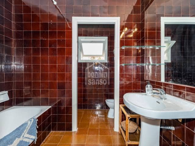 3 slaapkamer Strandappartement te koop in Es Mercadal met zwembad - € 480.000 (Ref: 9199636)