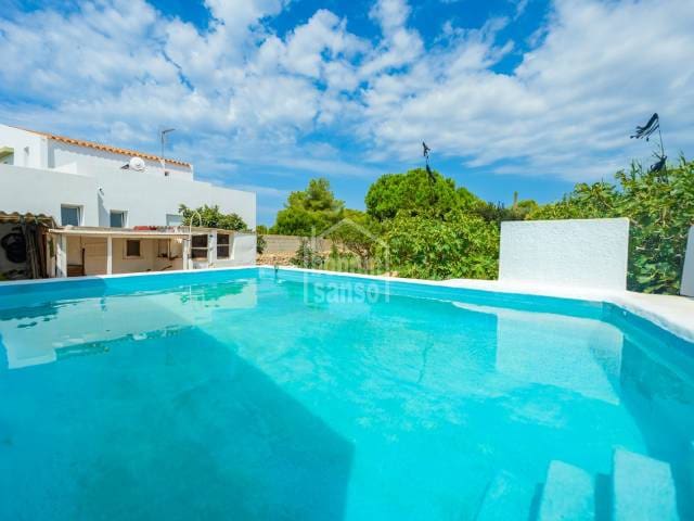 3 Zimmer Villa zu verkaufen in Ciutadella de Menorca mit Pool Garage - 892.000 € (Ref: 9200000)
