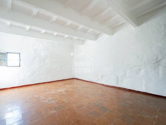 Casa de 4 habitaciones en Ferreries en venta - 425.000 € (Ref: 9227364)