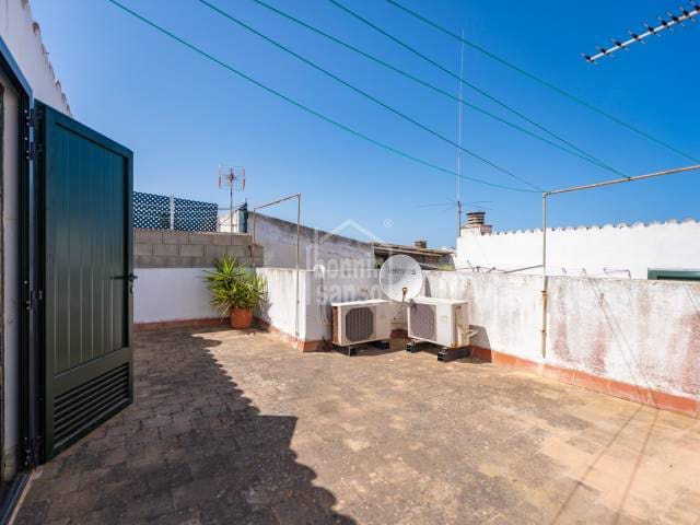 3 Zimmer Wohnung zu verkaufen in Es Castell - 384.000 € (Ref: 9227723)