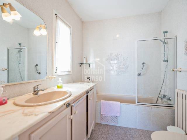 3 sypialnia Willa na sprzedaż w Es Mercadal z basenem garażem - 890 000 € (Ref: 9233142)