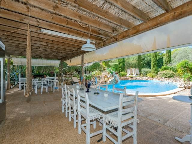 4 soverom Villa til salgs i San Luis / Sant Lluis med svømmebasseng garasje - € 1 510 000 (Ref: 9262019)