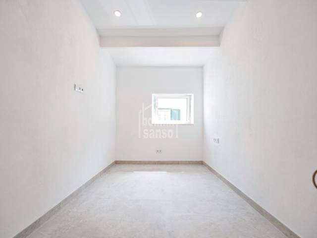 2 Zimmer Wohnung zu verkaufen in Mahón / Maó - 350.000 € (Ref: 9282583)