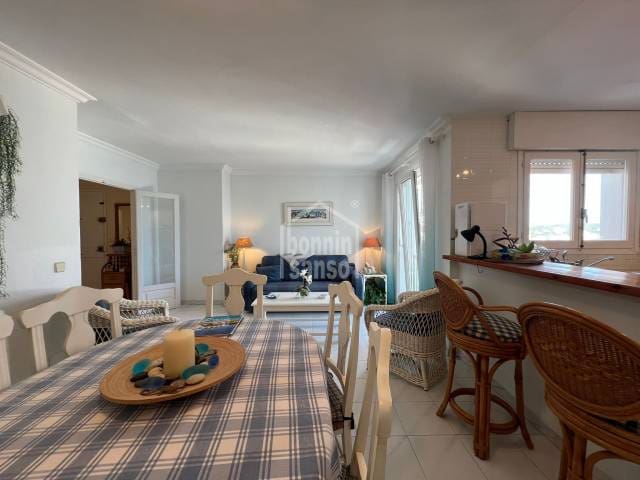 2 soveværelse Lejlighed til salg i Es Castell - € 299.000 (Ref: 9343572)