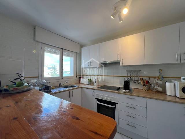 2 soveværelse Lejlighed til salg i Es Castell - € 299.000 (Ref: 9343572)