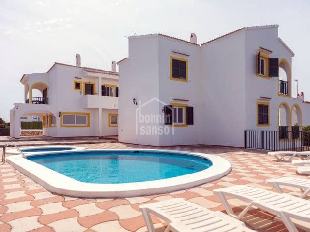 1 sovrum Strandlägenhet till salu i Ciutadella, Ciutadella de Menorca med pool - 240 000 € (Ref: 9343802)