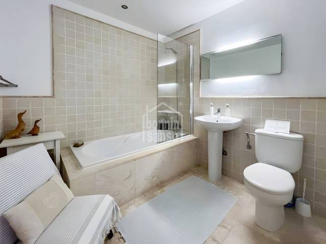 6 chambre Villa/Maison à vendre à Es Castell avec piscine garage - 1 295 000 € (Ref: 9343924)