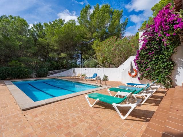 5 soverom Villa til salgs i Es Mercadal med svømmebasseng - € 875 000 (Ref: 9347799)
