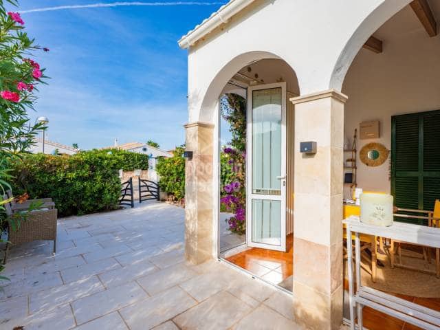 2 sovrum Lägenhet till salu i Ciutadella de Menorca med pool - 365 000 € (Ref: 9352097)