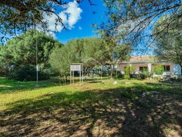 3 bedroom Villa for sale in Mahón / Maó with garage - € 595,000 (Ref: 9352783)