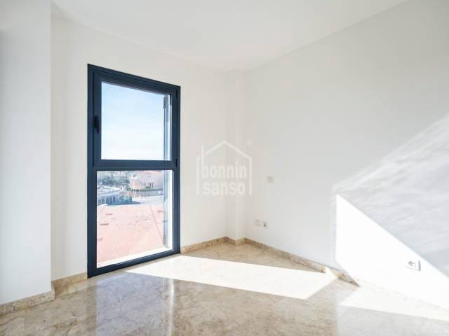 3 sypialnia Mieszkanie na sprzedaż w Ciutadella, Ciutadella de Menorca z basenem - 525 000 € (Ref: 9388444)