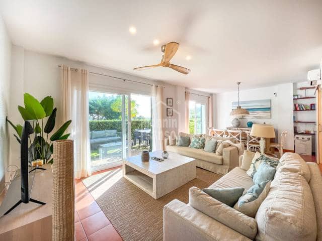 3 bedroom Flat for sale in Es Mercadal with pool - € 395,000 (Ref: 9404609)