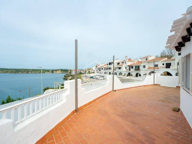 3 soveværelse Lejlighed til salg i Es Castell - € 1.750.000 (Ref: 9409861)