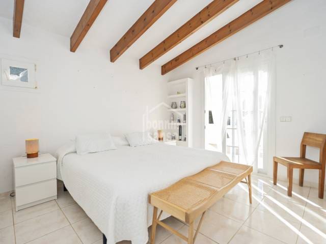 Chalet de 3 habitaciones en Mahón / Maó en venta con piscina - 1.600.000 € (Ref: 9421534)