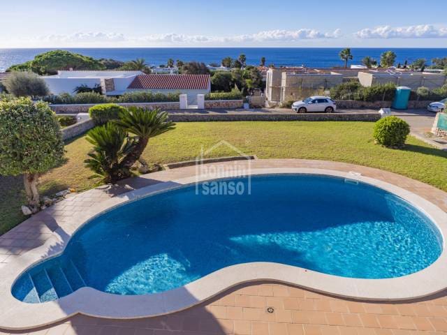 Chalet de 3 habitaciones en Mahón / Maó en venta con piscina - 1.600.000 € (Ref: 9421534)