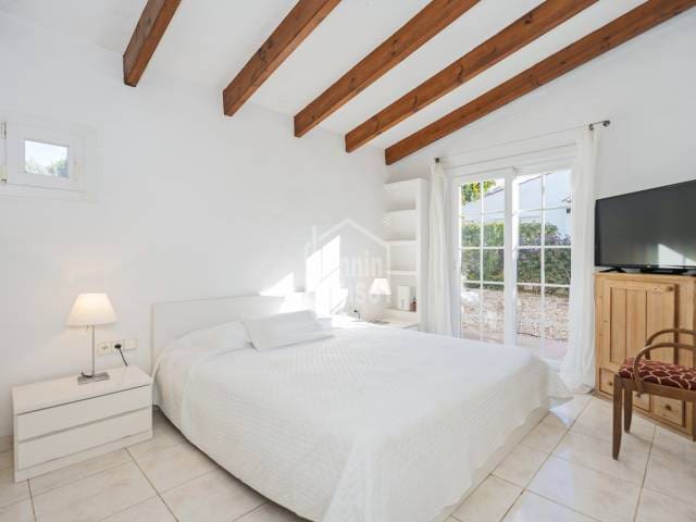 Chalet de 3 habitaciones en Mahón / Maó en venta con piscina - 1.600.000 € (Ref: 9421534)