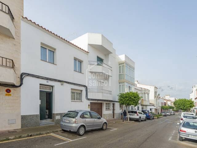 2 soverom Hus til salgs i Es Castell - € 350 000 (Ref: 9447005)