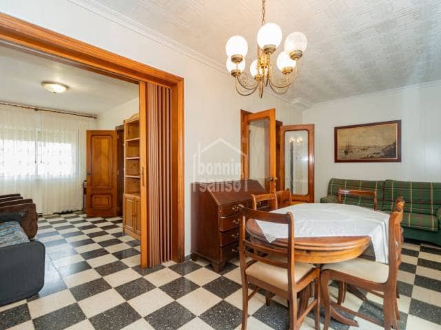 2 soverom Hus til salgs i Es Castell - € 350 000 (Ref: 9447005)