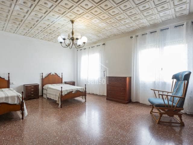 2 soverom Hus til salgs i Es Castell - € 350 000 (Ref: 9447005)