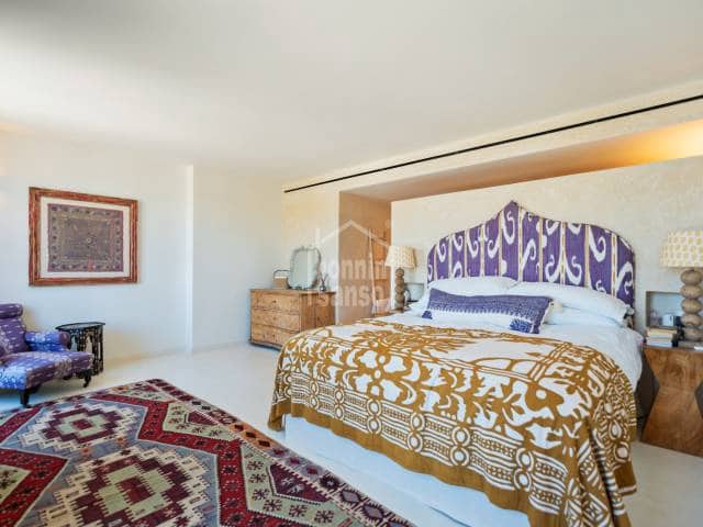 4 soveværelse Villa til salg i Mahon / Mao med swimmingpool garage - € 2.950.000 (Ref: 9453413)