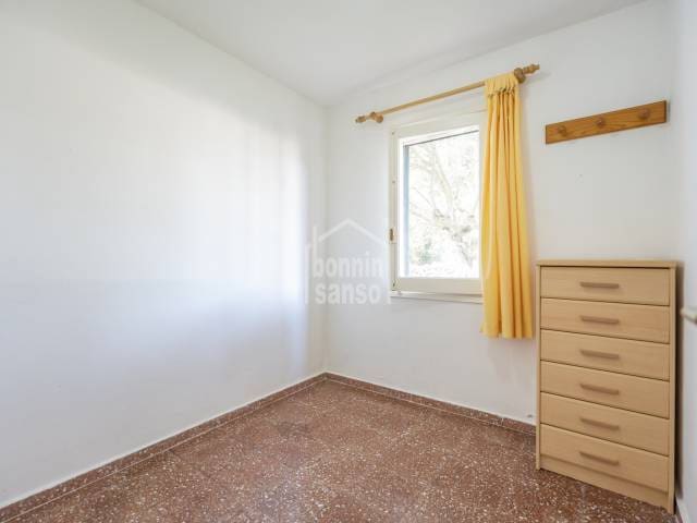 5 Zimmer Villa zu verkaufen in Es Castell mit Pool - 690.000 € (Ref: 9496452)