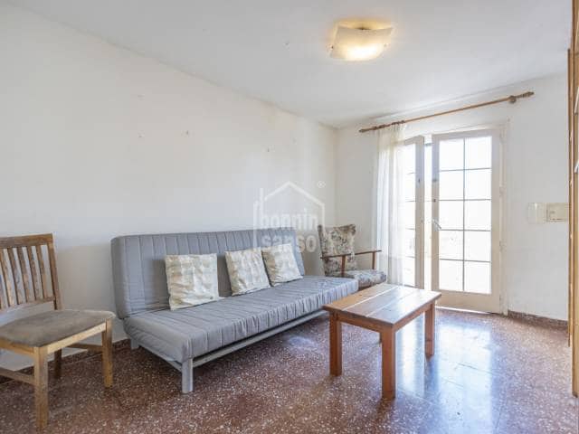 5 bedroom Villa for sale in Es Castell with pool - € 690,000 (Ref: 9496452)