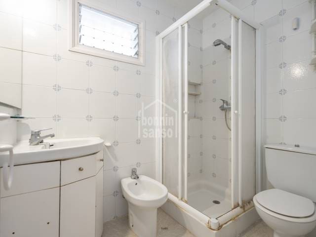 5 Zimmer Villa zu verkaufen in Es Castell mit Pool - 690.000 € (Ref: 9496452)