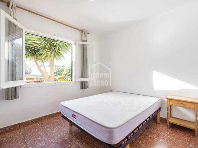 5 Zimmer Villa zu verkaufen in Es Castell mit Pool - 690.000 € (Ref: 9496452)