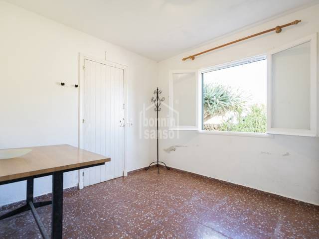 5 Zimmer Villa zu verkaufen in Es Castell mit Pool - 690.000 € (Ref: 9496452)