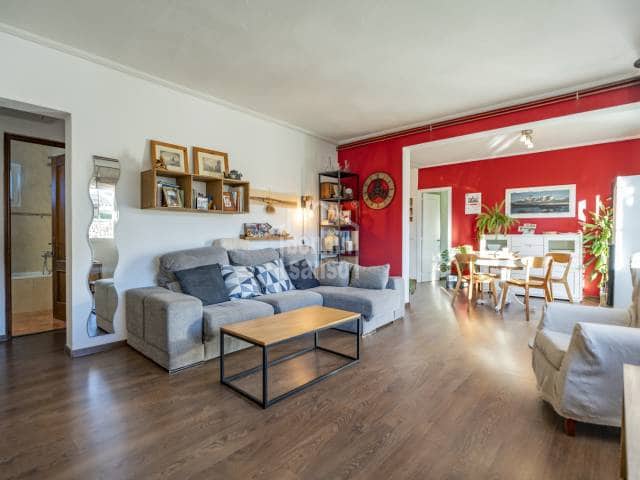 5 Zimmer Villa zu verkaufen in Es Castell mit Garage - 720.000 € (Ref: 9496547)