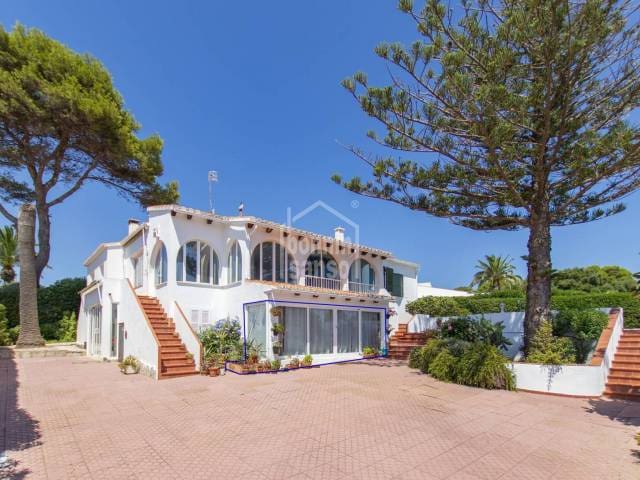 2 bedroom Beach Apartment for sale in San Luis / Sant Lluís with pool - € 299,950 (Ref: 9518058)