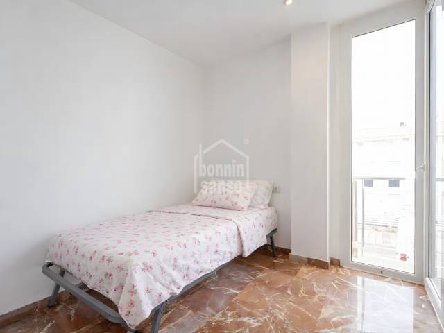 3 sypialnia Mieszkanie na sprzedaż w Ciutadella, Ciutadella de Menorca z garażem - 399 000 € (Ref: 9535236)