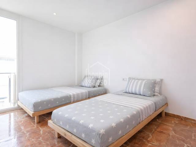 3 sypialnia Mieszkanie na sprzedaż w Ciutadella de Menorca z garażem - 399 000 € (Ref: 9535236)