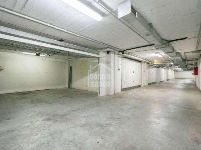 3 sypialnia Mieszkanie na sprzedaż w Ciutadella de Menorca z garażem - 399 000 € (Ref: 9535236)