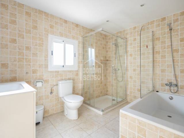 4 bedroom Villa for sale in Ciutadella de Menorca with pool - € 725,000 (Ref: 9552527)