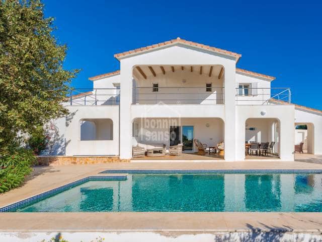 3 slaapkamer Finca/Landhuis te koop in San Luis / Sant Lluís met zwembad garage - € 1.500.000 (Ref: 9559447)