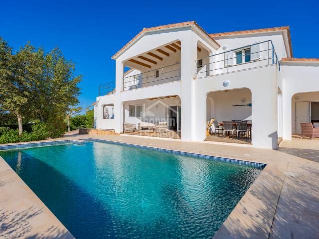 3 slaapkamer Finca/Landhuis te koop in San Luis / Sant Lluís met zwembad garage - € 1.500.000 (Ref: 9559447)