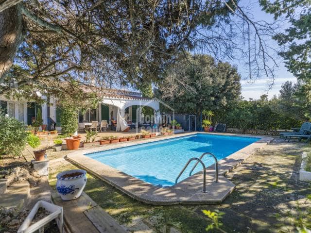 5 soverom Villa til salgs i Mahón / Maó med svømmebasseng garasje - € 895 000 (Ref: 9581229)