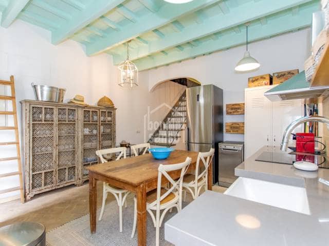 3 makuuhuone Kattohuoneisto myytävänä paikassa Mahón / Maó - 740 000 € (Ref: 9584698)