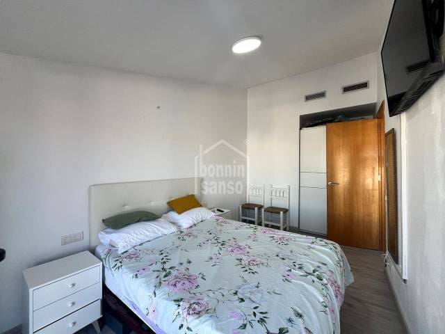 1 bedroom Flat for sale in Ciutadella de Menorca with pool - € 275,000 (Ref: 9588099)