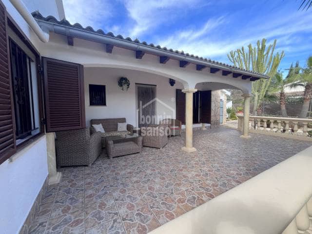 3 bedroom Villa for sale in Son Servera with garage - € 749,000 (Ref: 9611865)