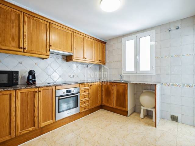 3 bedroom Flat for sale in Mahón / Maó - € 485,000 (Ref: 9618855)